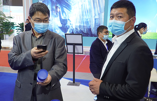 交流現(xiàn)場(chǎng)